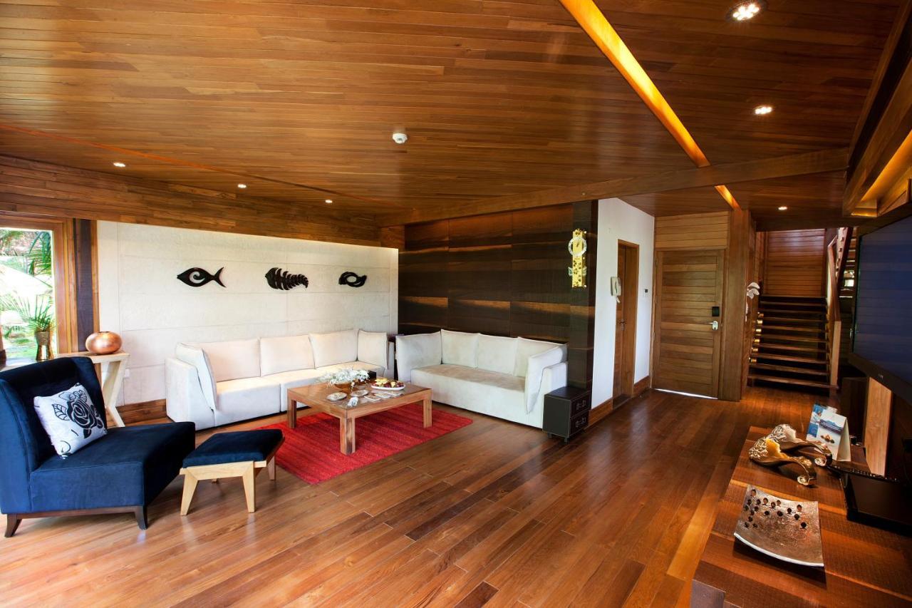 Aamby Valley City Lonavala Buitenkant foto Interior of a floating home