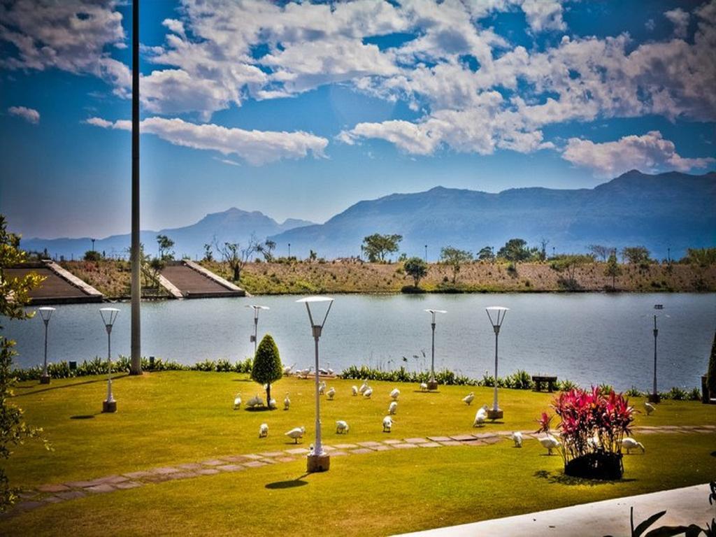 Aamby Valley City Lonavala Buitenkant foto View of the lake from the hotel