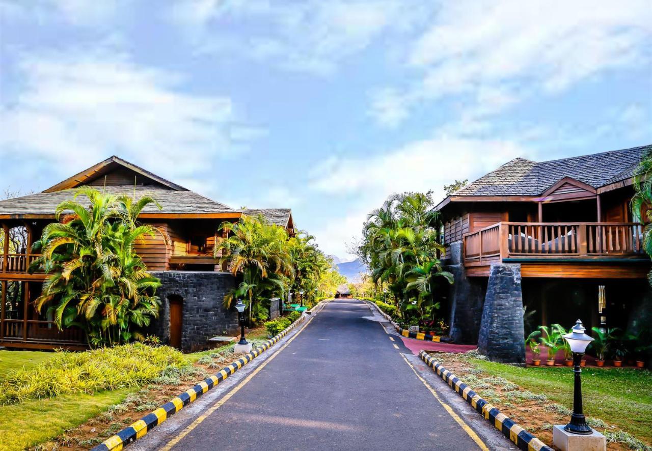 Aamby Valley City Lonavala Buitenkant foto