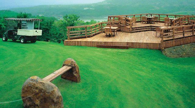 Aamby Valley City Lonavala Buitenkant foto The deck at the Stone House
